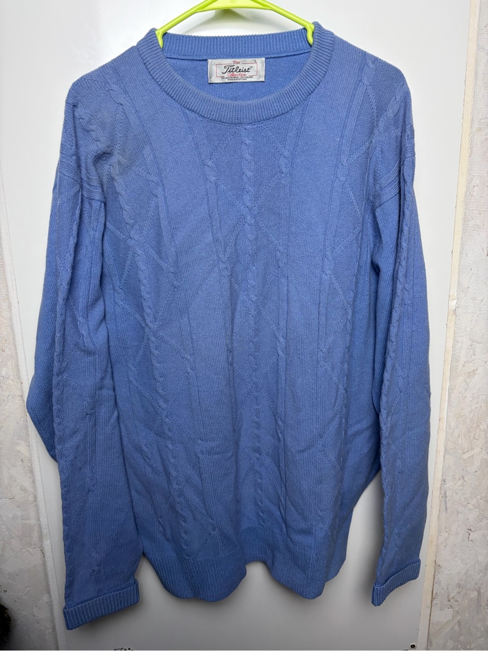 The Titleist collection merino wool angora made in Scotland Cable-Knit Crewneck